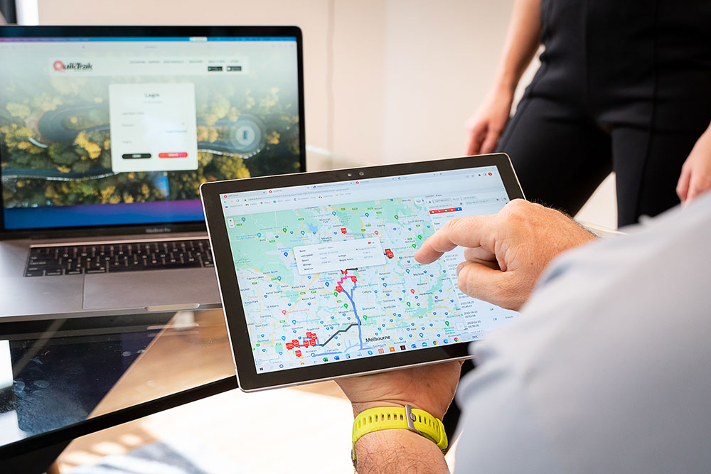 QuikTrak GPS tracking software app for trucks